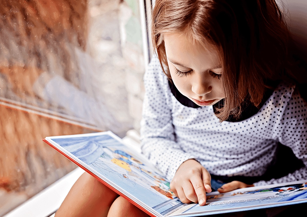 Чтение книг поможет изучению английского в раннем возрасте