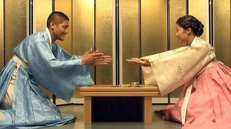 Как обсуждать деньги в Корее: культура и вежливость в общении